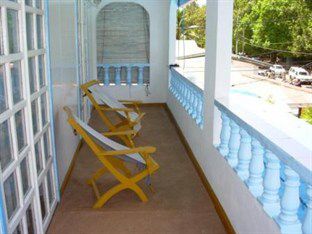 Le Chateau Bleu Hotel Anse aux Pins Exterior foto